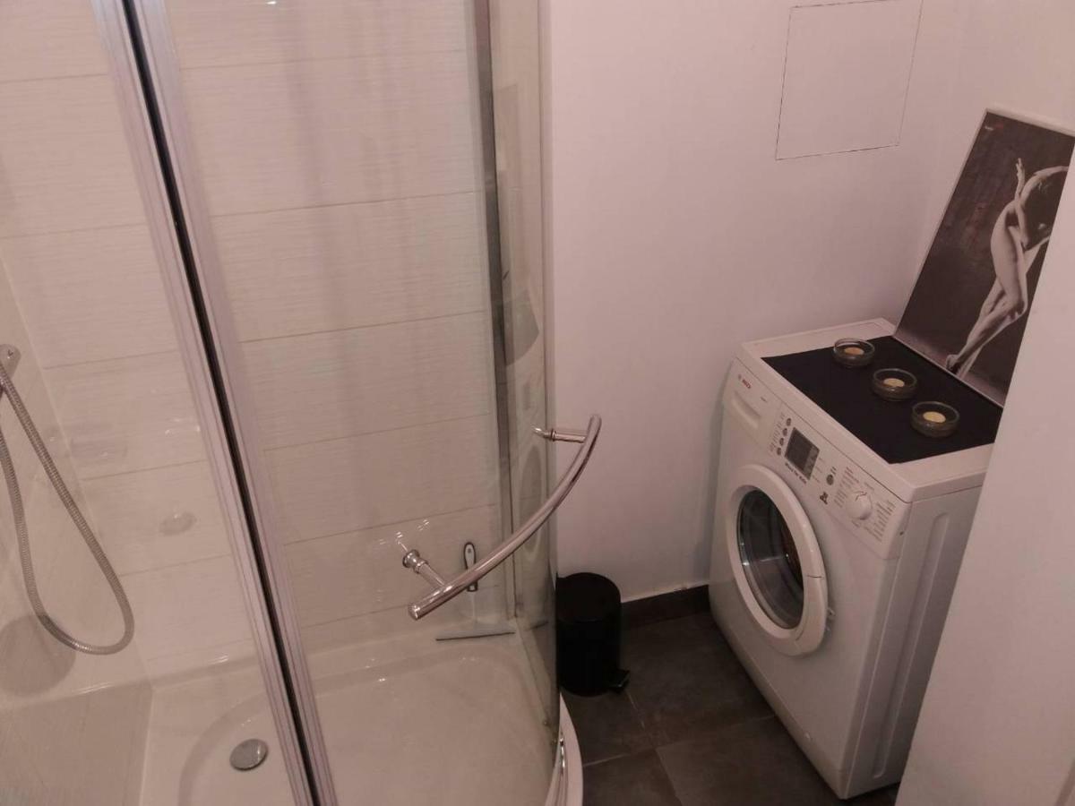 Apartament Wakacyjny U Adrianny Gdańsk Exteriör bild